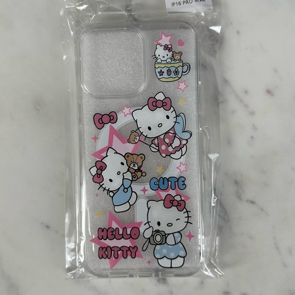iPhone 16 PRO MAX 2024 model. Hello Kitty phone case. NWT - Picture 3 of 9